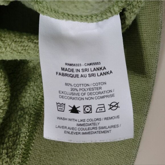 Nike Women’s Green Embroidered Long Sleeve Raw-edged Neck Sweatshirt - Picture 14 of 16